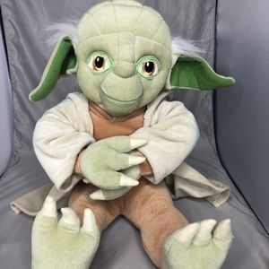 Yoda Star Wars 18" Jay Franco Plush Stuffed Animal